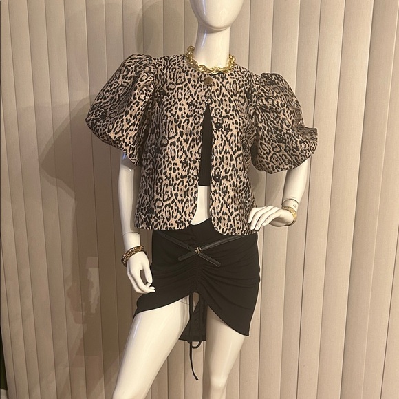 H&M Jackets & Blazers - H&M Leopard Print Puff Sleeve Pea Coat